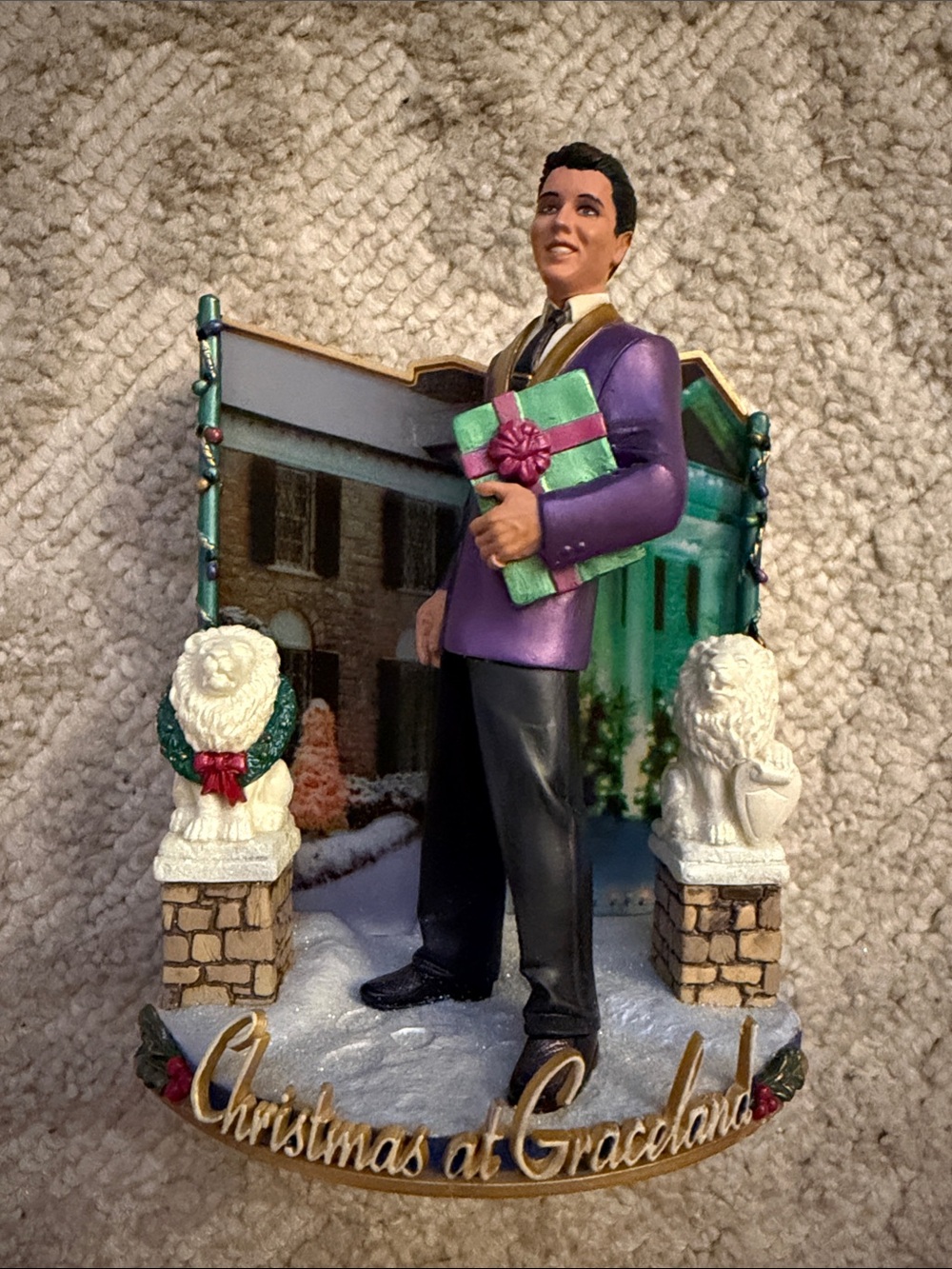 Carlton Heirloom Elvis Presley Christmas at Graceland 2006 ornament